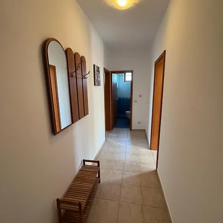 Riviera Sea Golden Sands Apartment *
